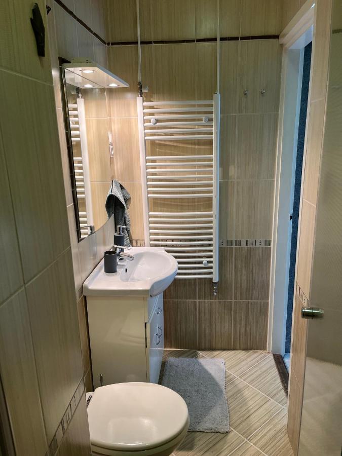 Casa Di Bianca - Koezvetlen Vizparti Nyaralo Apartment Siofok Luaran gambar