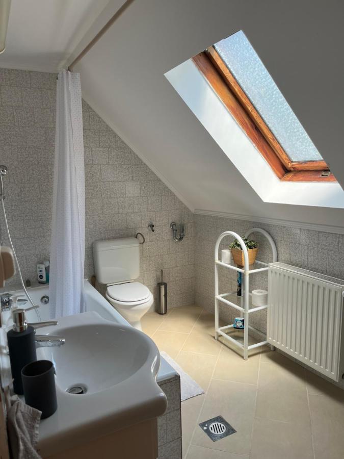 Casa Di Bianca - Koezvetlen Vizparti Nyaralo Apartment Siofok Luaran gambar